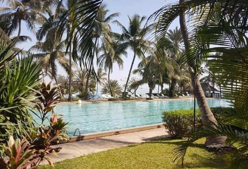 酒店 Jardin Savana Dakar