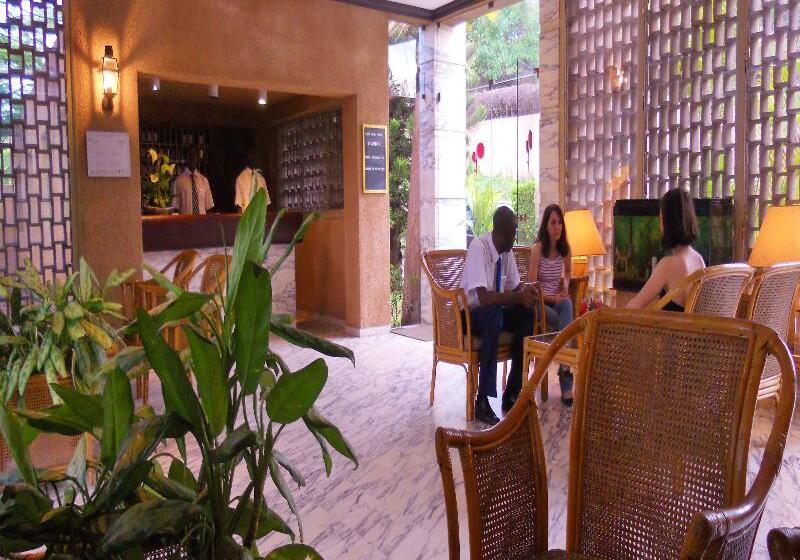 酒店 Jardin Savana Dakar