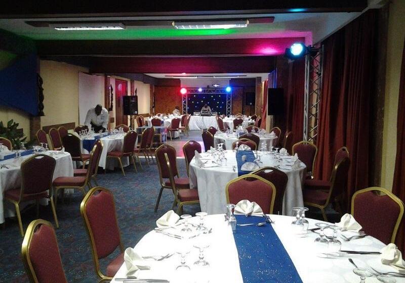 酒店 Jardin Savana Dakar