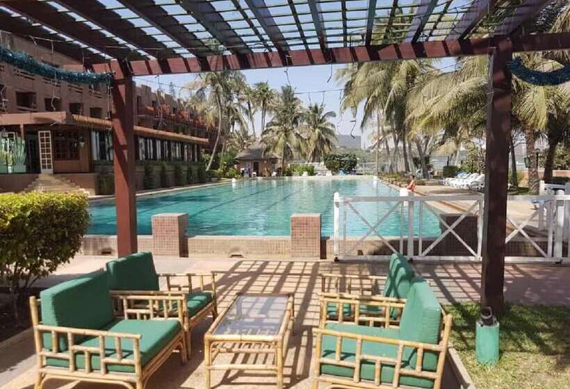 酒店 Jardin Savana Dakar