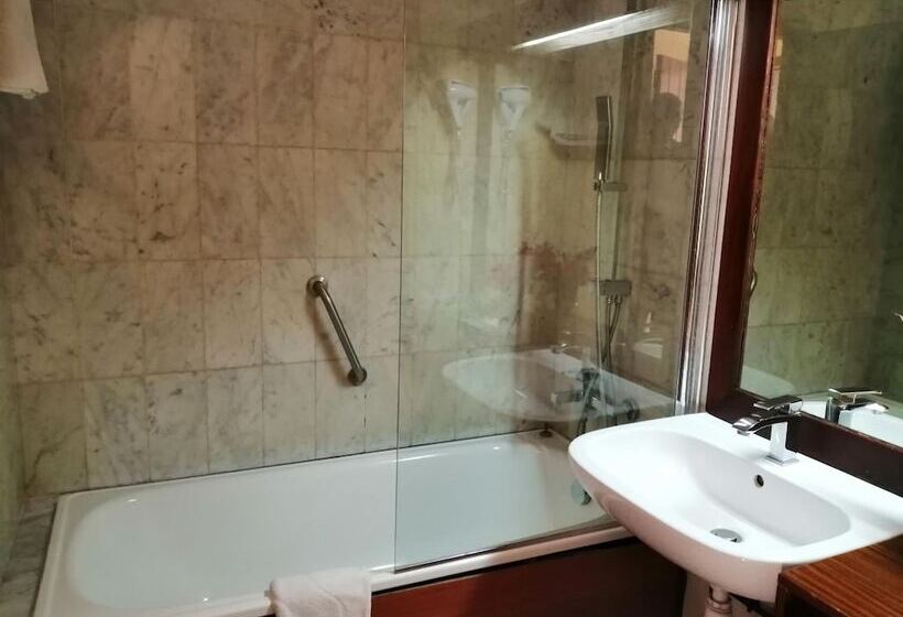 酒店 Jardin Savana Dakar