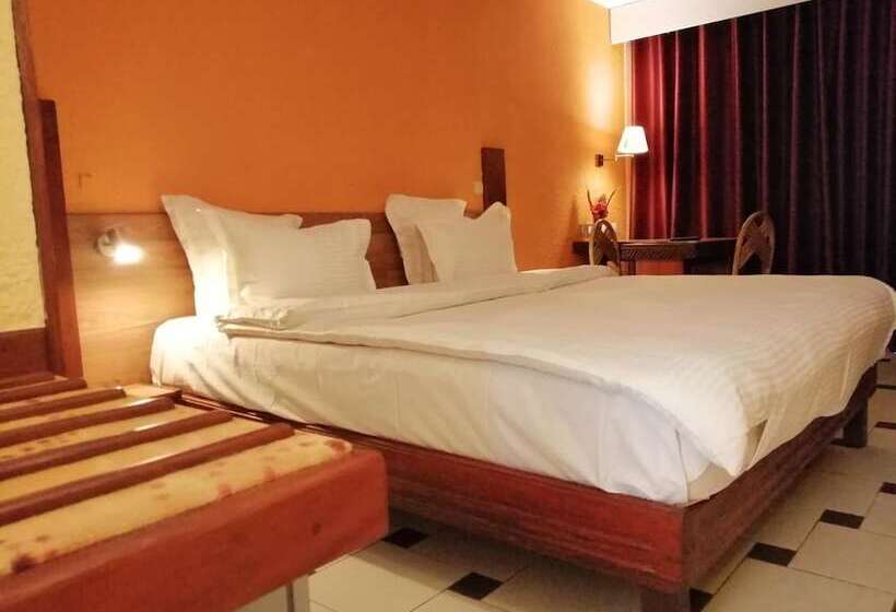 酒店 Jardin Savana Dakar