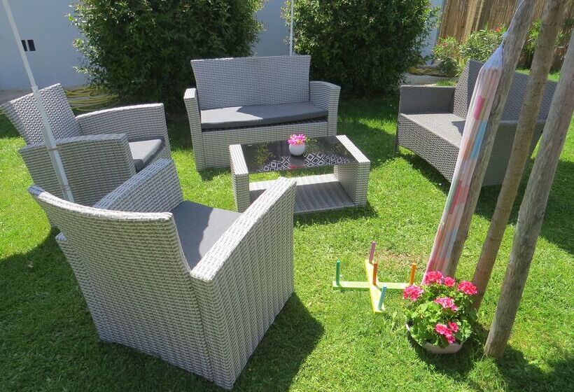 ホテル Hôtel Kyriad Cap Sud