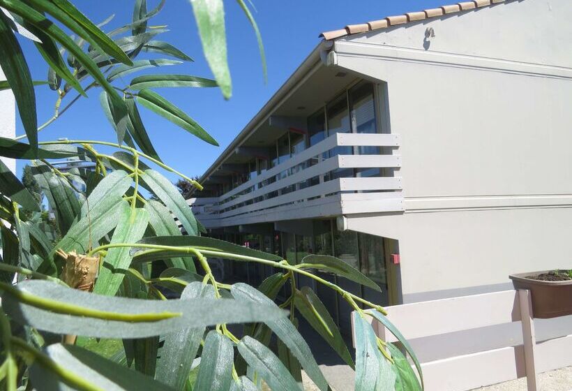 ホテル Hôtel Kyriad Cap Sud