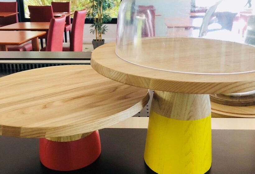 ホテル Hôtel Kyriad Cap Sud