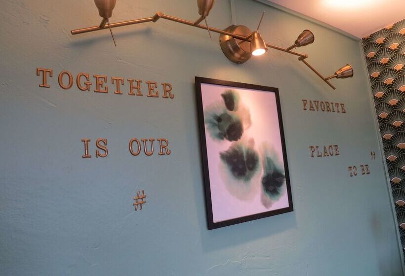 酒店 Hôtel Kyriad Cap Sud