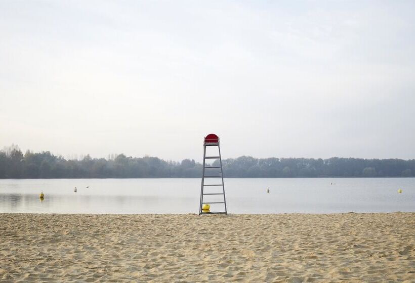 酒店 Kyriad Hôtel La Fleche