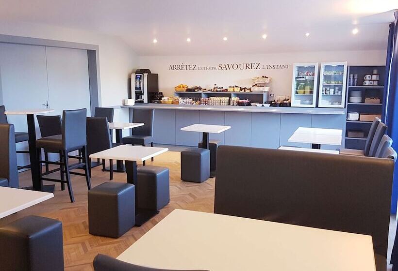 酒店 Kyriad Hôtel La Fleche