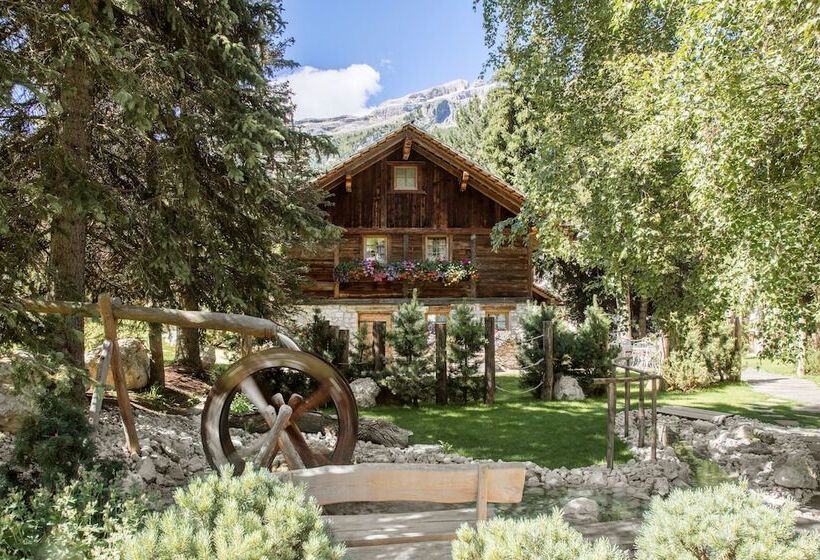 La Perla: The Leading Hotels Of The World