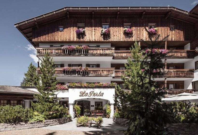 La Perla: The Leading Hotels Of The World