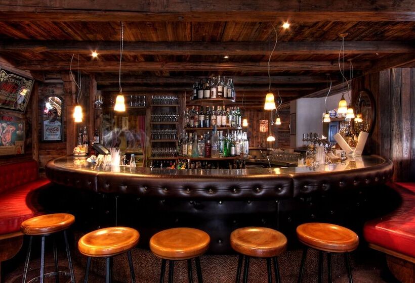 La Perla: The Leading Hotels Of The World