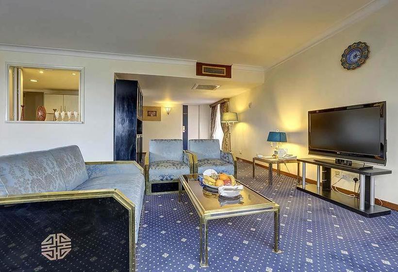 هتل Laleh International