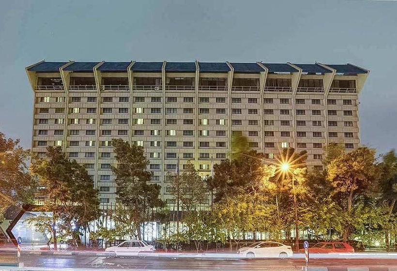 هتل Laleh International