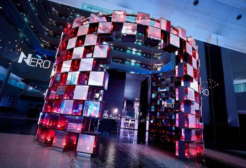 Отель Le Méridien New Delhi