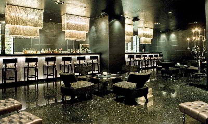 Отель Le Méridien New Delhi