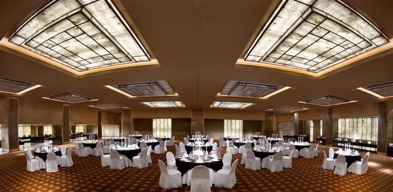 Отель Le Méridien New Delhi