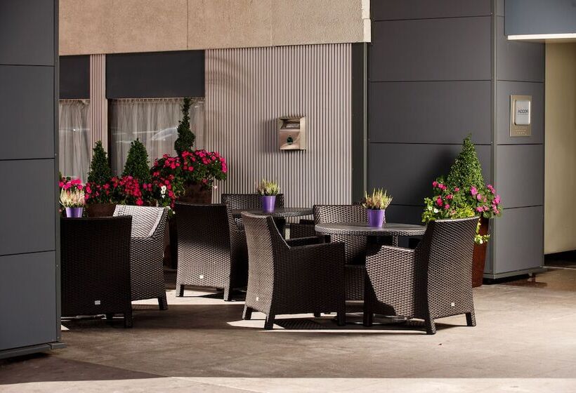 Отель Mercure Manchester Piccadilly