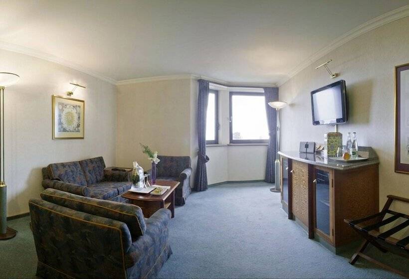 Millennium Hotel Paris Charles De Gaulle