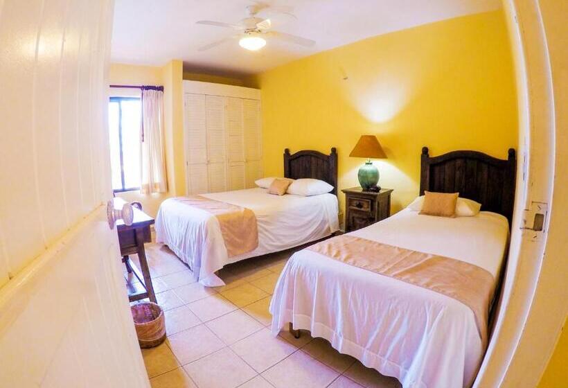 فندق Nautibeach Beach Front Condos In North Beach