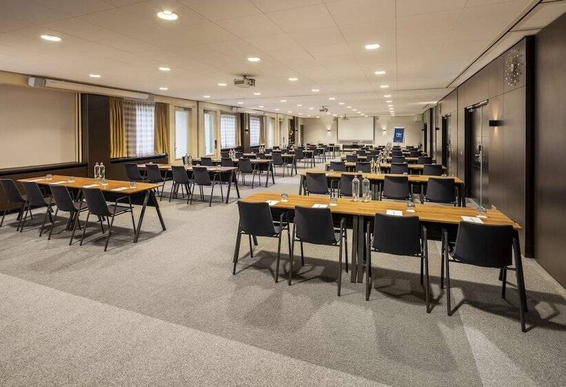 هتل NH Amsterdam Leidseplein