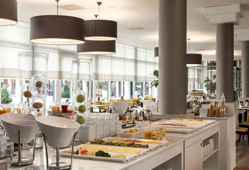 هتل NH Maastricht