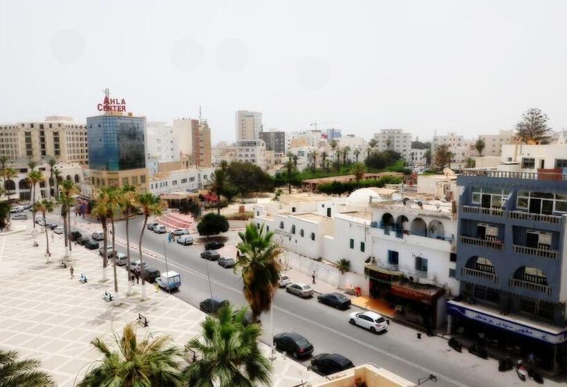 هتل Nour Justinia