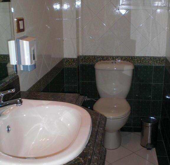 ホテル Philippe Luxor