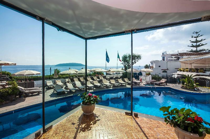 ホテル Punta Molino Beach Resort And Thermal Spa