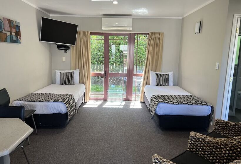 ホテル Quality Inn Acapulco Taupo