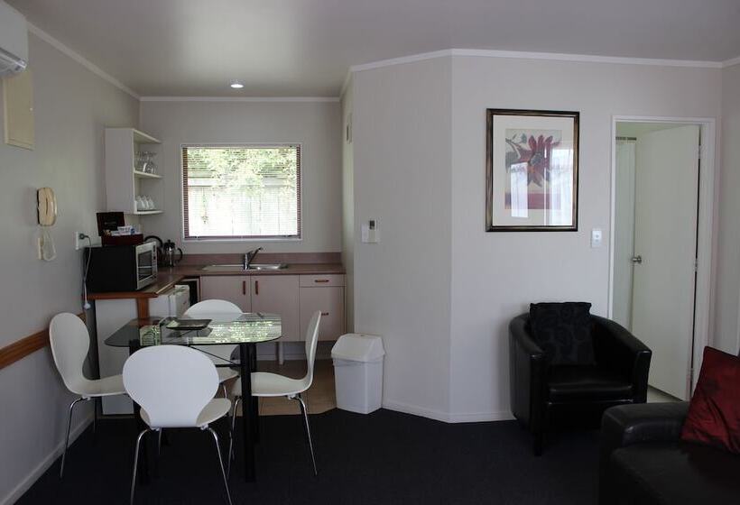 호텔 Quality Inn Acapulco Taupo