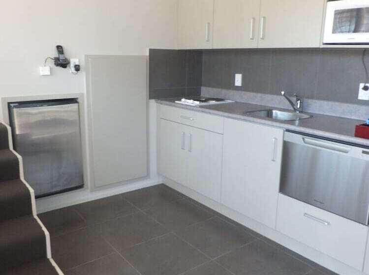 ホテル Quality Inn Acapulco Taupo