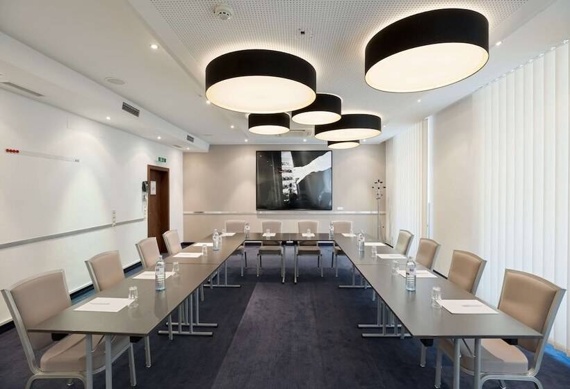 Hotel Rathauspark Wien, A Member Of Radisson Individuals