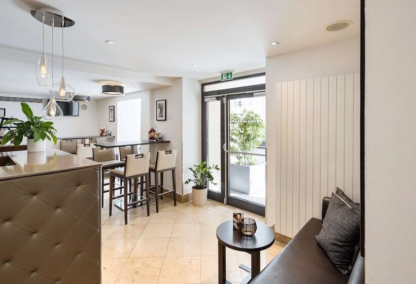 Hotel Rathauspark Wien, A Member Of Radisson Individuals