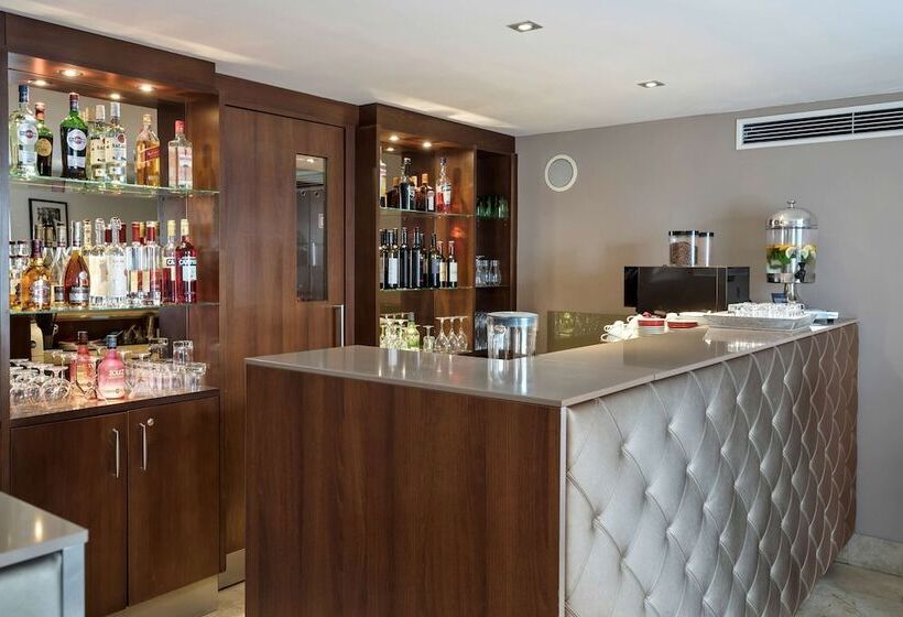 هتل Rathauspark Wien, A Member Of Radisson Individuals