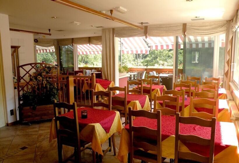 בית מלון כפרי Restaurant Au Floridor