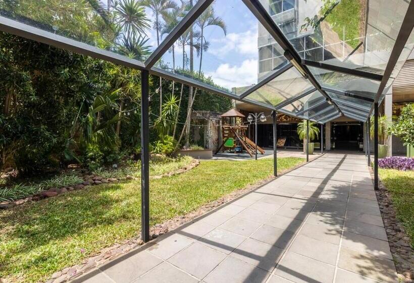 בית מלון כפרי Ritter Hoteis