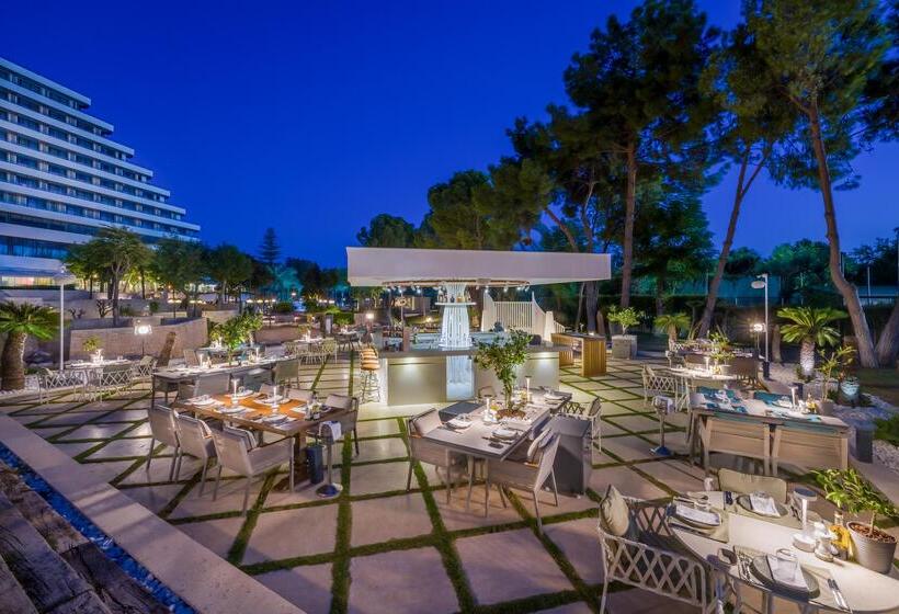 هتل Rixos Downtown Antalya, The Land of Legends Access