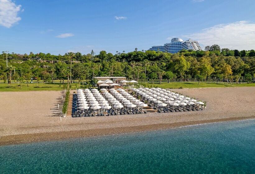 هتل Rixos Downtown Antalya, The Land of Legends Access