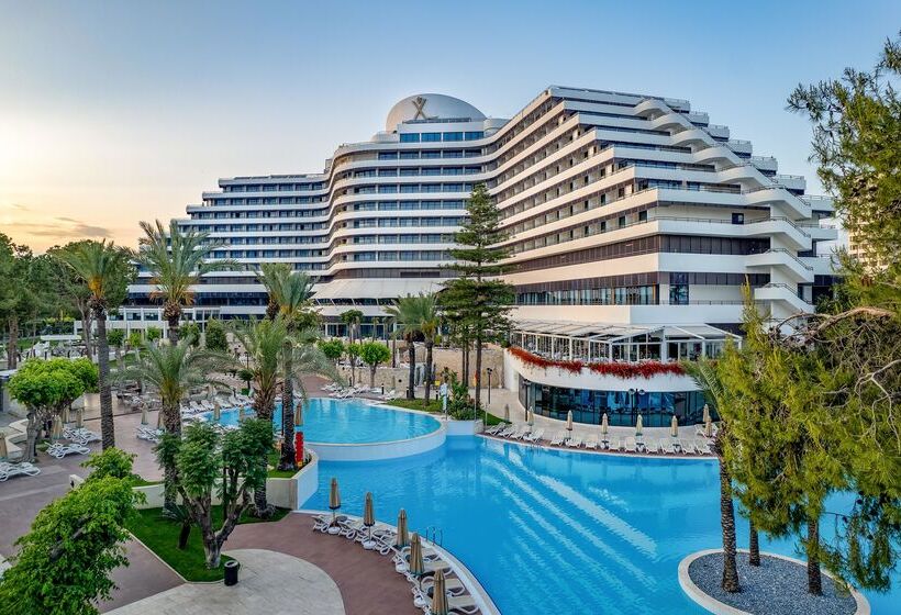 هتل Rixos Downtown Antalya, The Land of Legends Access