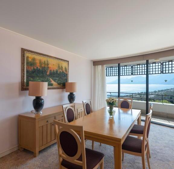 هتل Rixos Downtown Antalya, The Land of Legends Access