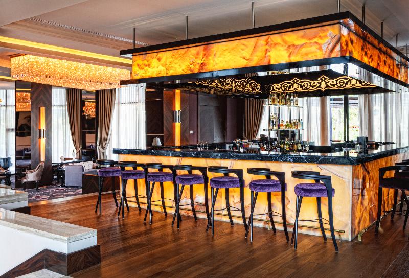 هتل Rixos Downtown Antalya, The Land of Legends Access