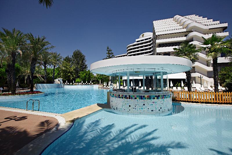 هتل Rixos Downtown Antalya, The Land of Legends Access