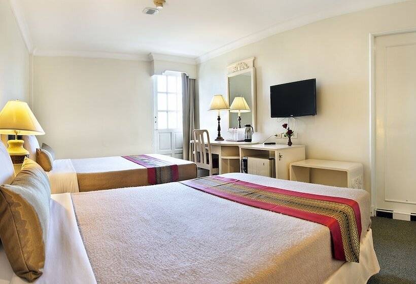 Royal Rattanakosin Hotel Sha Plus