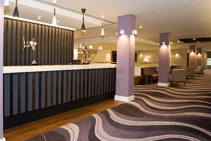 Отель Sandman Signature London Gatwick