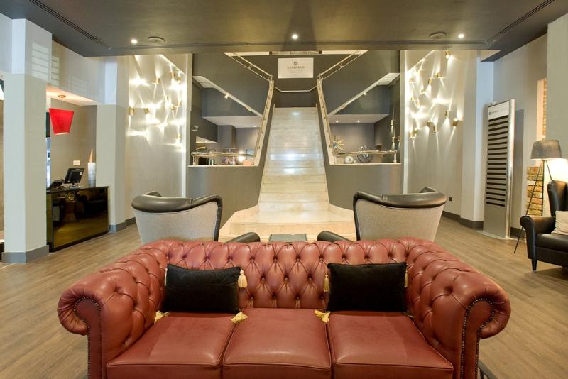 Отель Sandman Signature London Gatwick