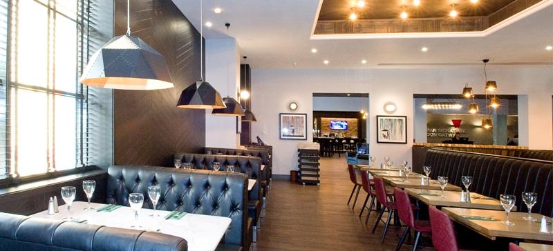 Отель Sandman Signature London Gatwick