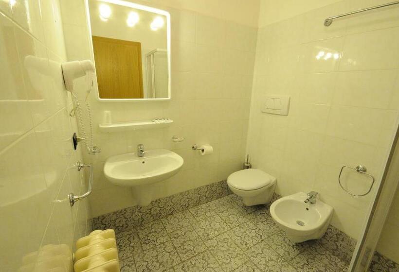 فندق Santorsola Relax