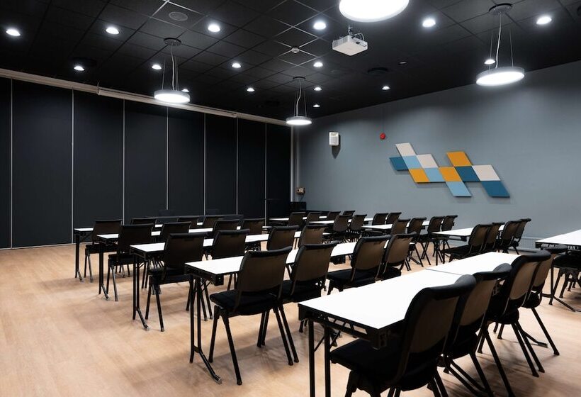 هتل Scandic Hamar