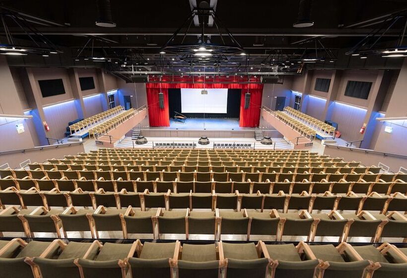 هتل Scandic Hamar