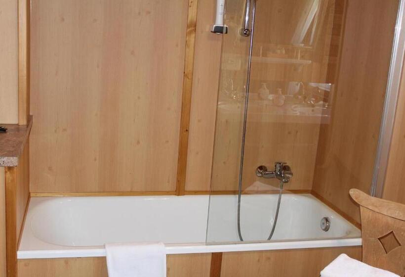 בית מלון כפרי Schlosswirt